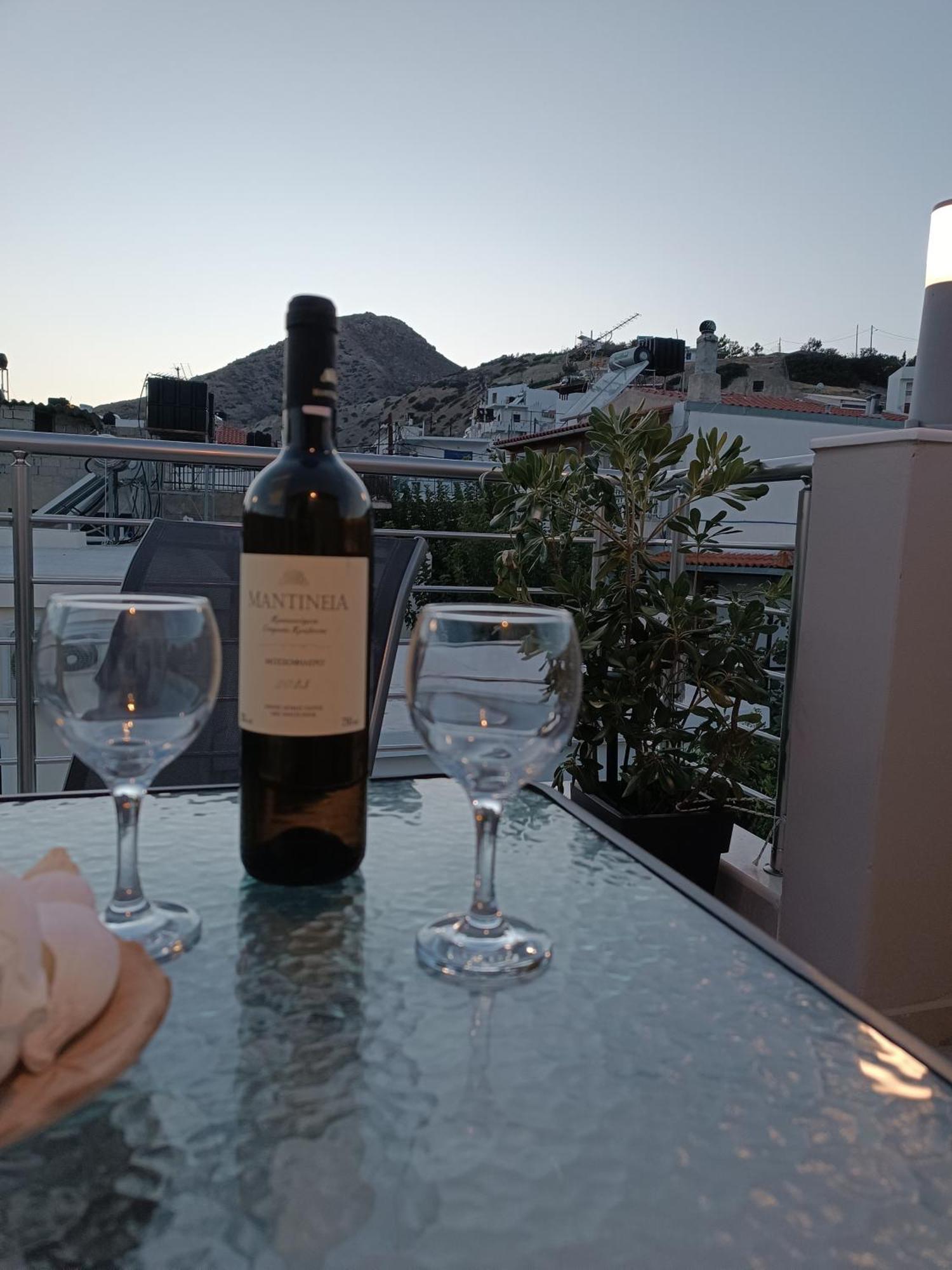 Roummi Suite Mirtos Eksteriør billede
